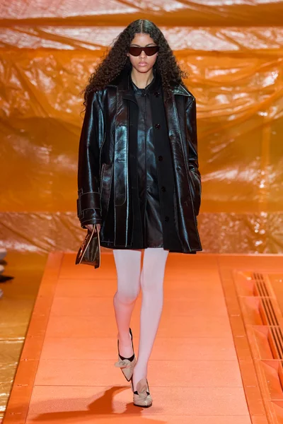 Look 23